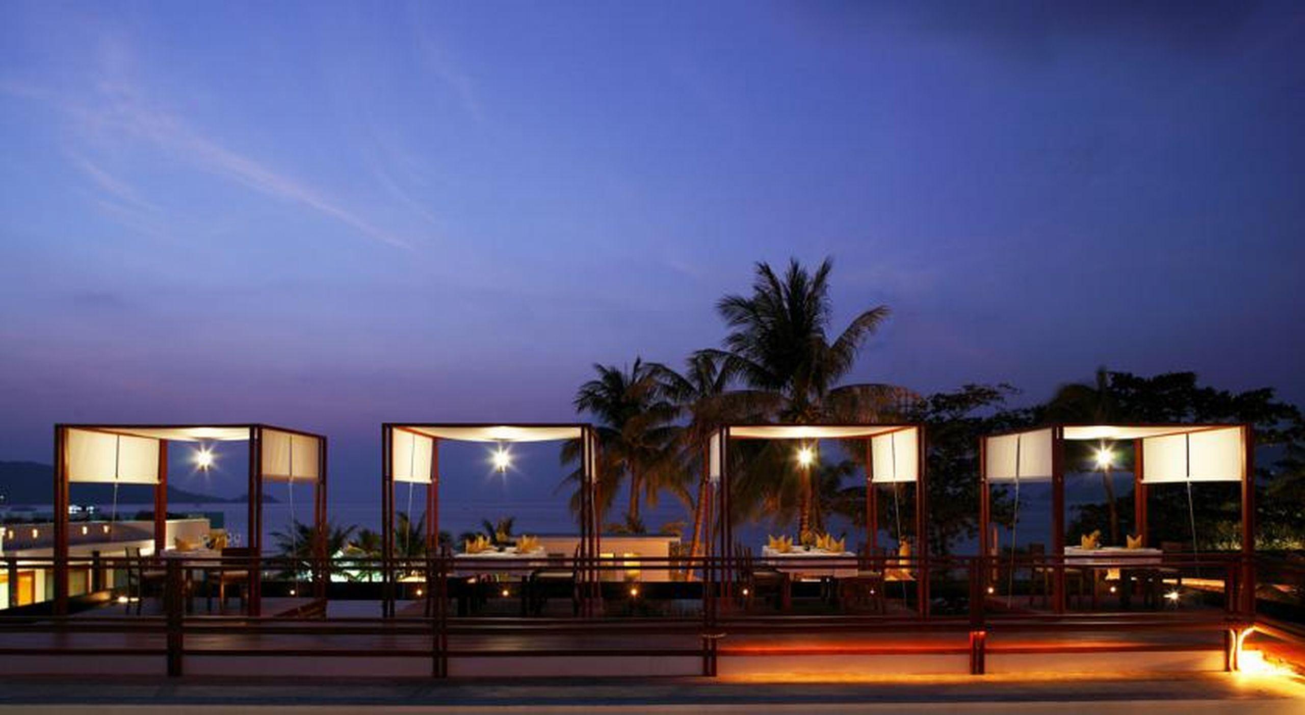 La Flora Resort Patong - Sha Extra Plus Eksteriør bilde